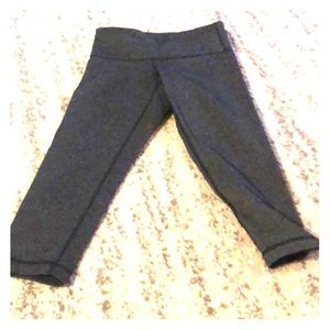 Lululemon Capri leggings size 0